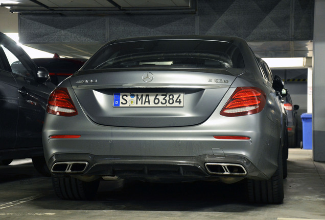 Mercedes-AMG E 63 S W213