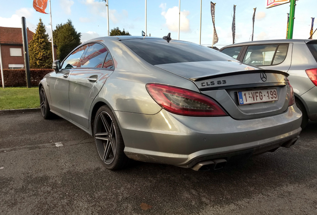 Mercedes-Benz CLS 63 AMG C218