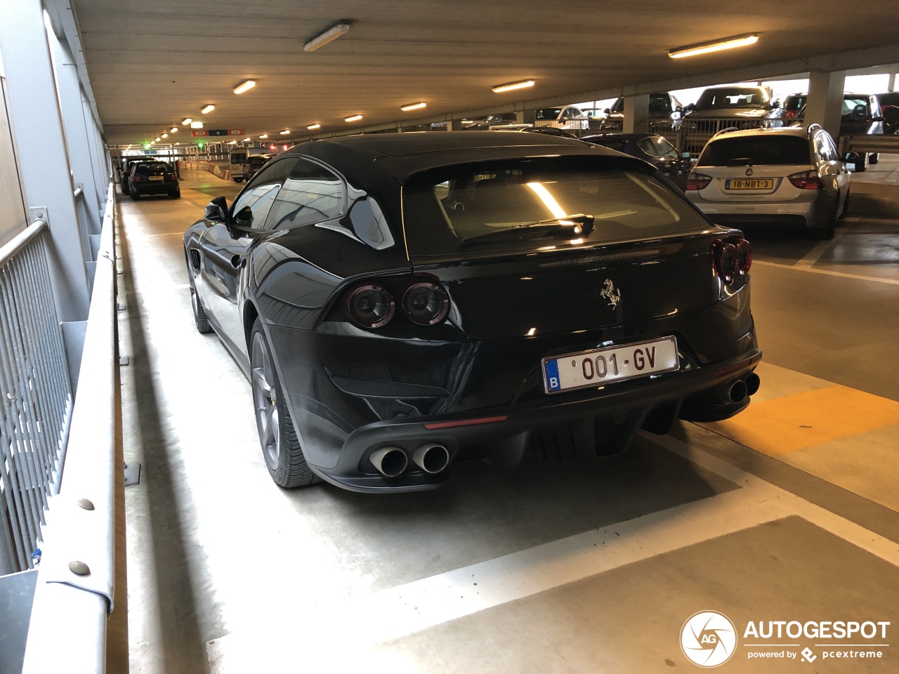 Ferrari GTC4Lusso T