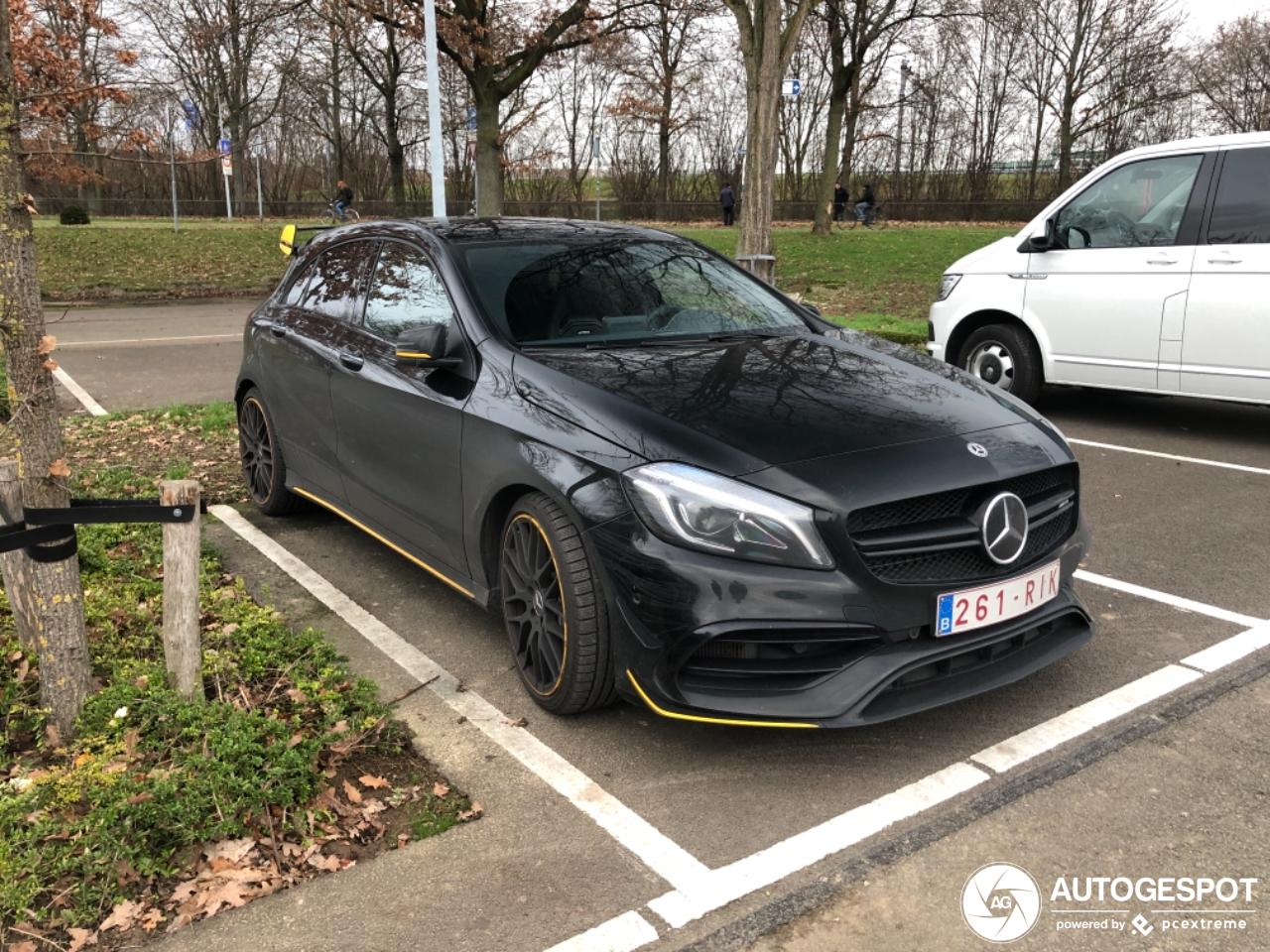 Mercedes-AMG A 45 W176 Yellow Night Edition