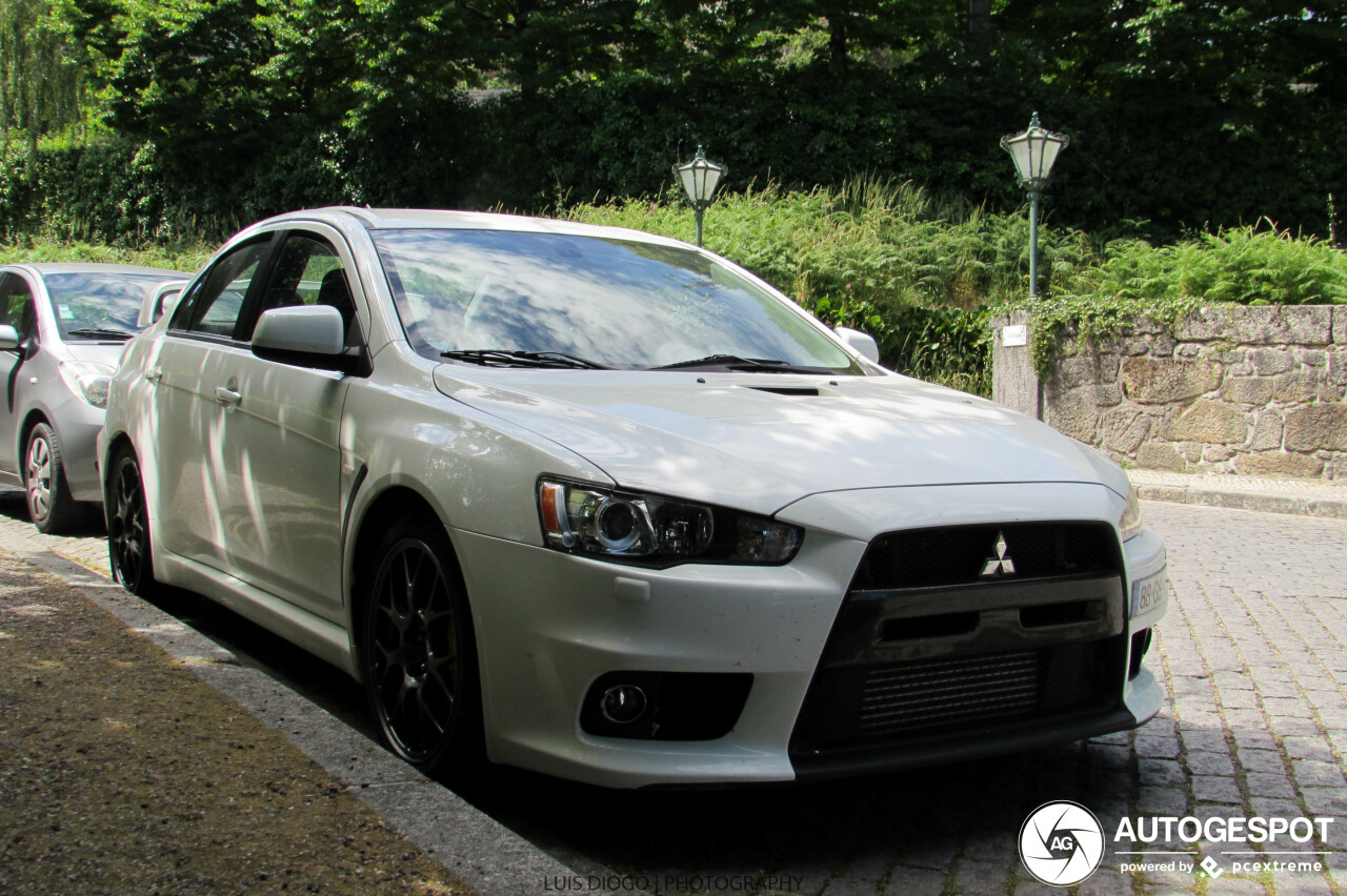 Mitsubishi Lancer Evolution X MR