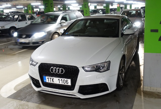 Audi RS5 B8 2012