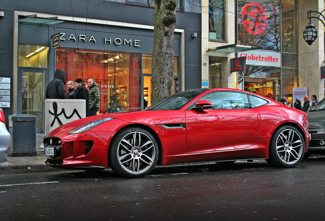 Jaguar F-TYPE R Coupé