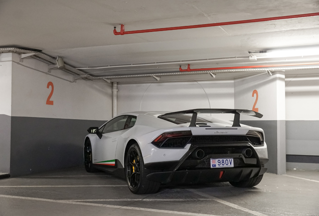 Lamborghini Huracán LP640-4 Performante