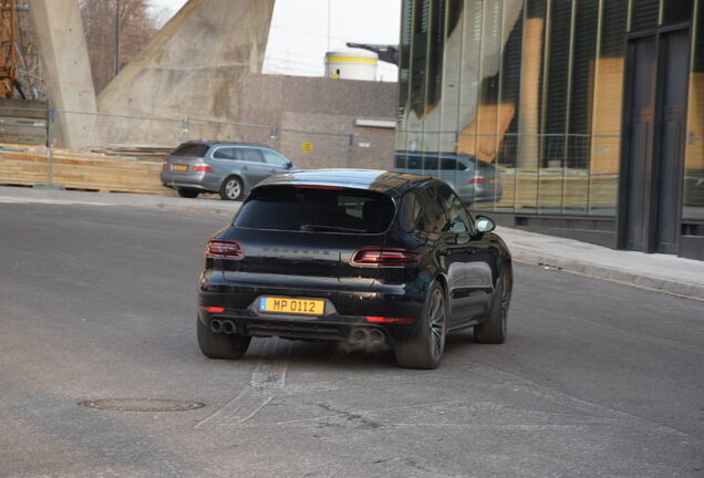 Porsche 95B Macan GTS