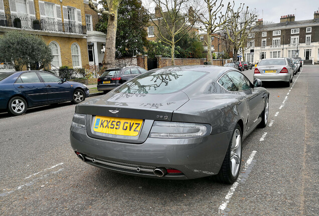 Aston Martin DB9