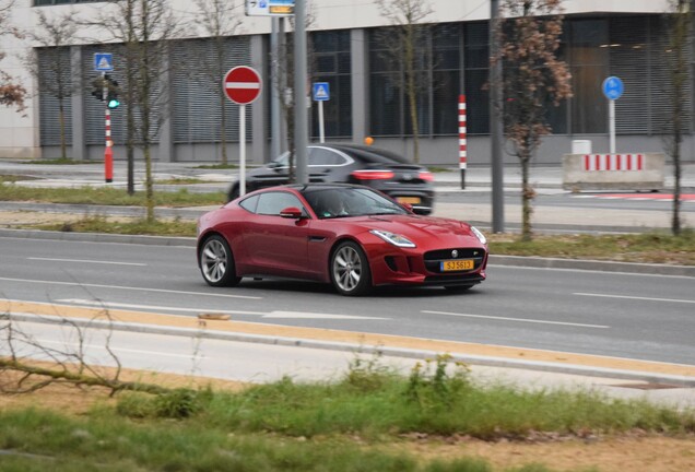 Jaguar F-TYPE R Coupé