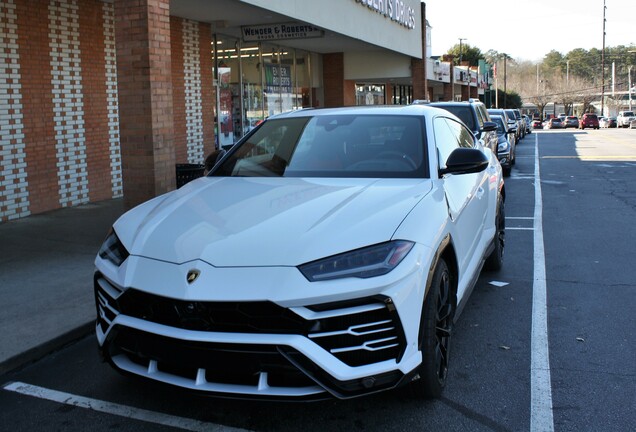 Lamborghini Urus