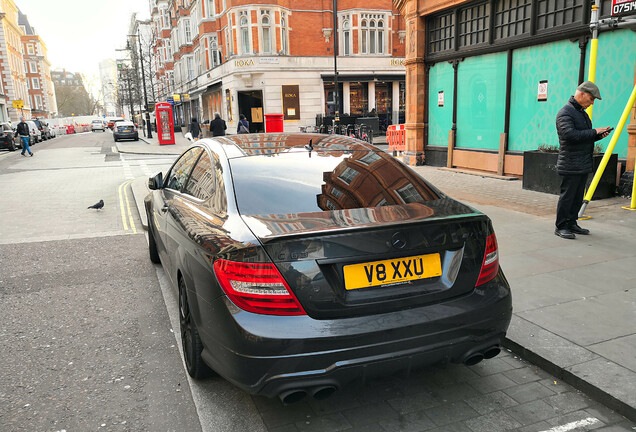 Mercedes-Benz C 63 AMG Coupé Edition 125