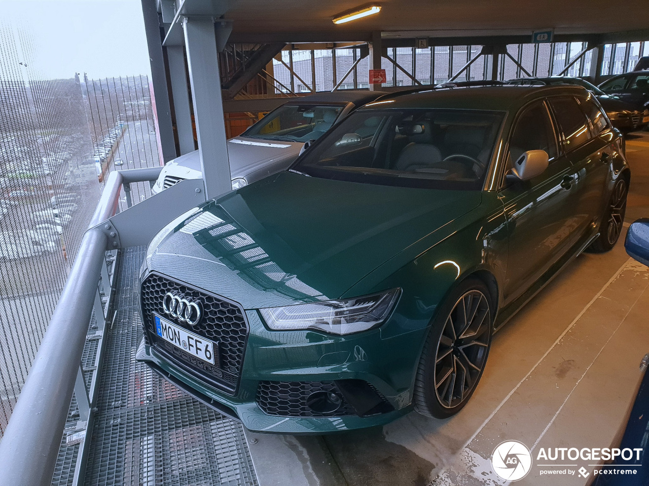 Audi RS6 Avant C7 2015