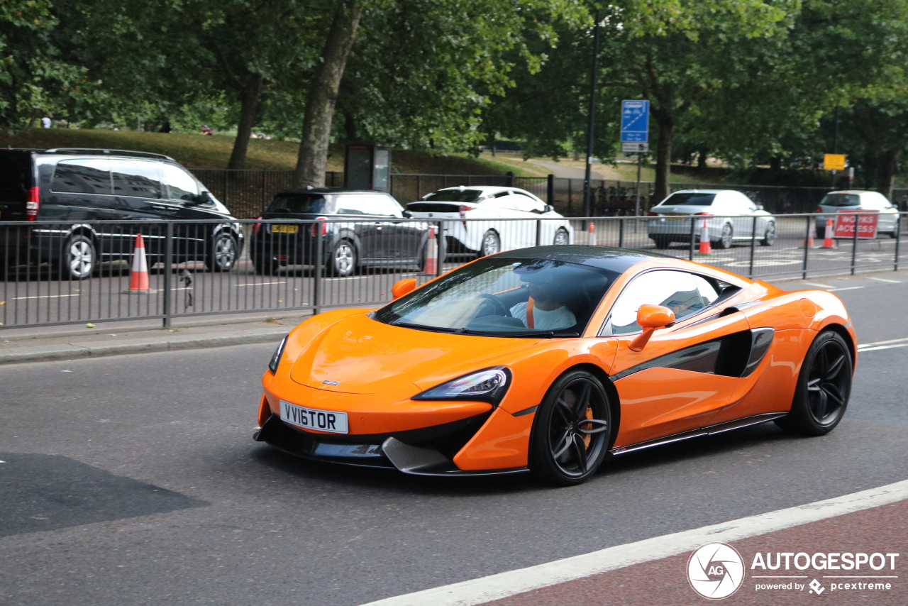 McLaren 570S