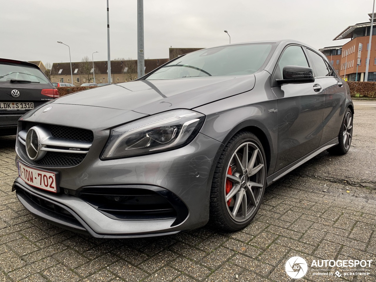 Mercedes-AMG A 45 W176 2015