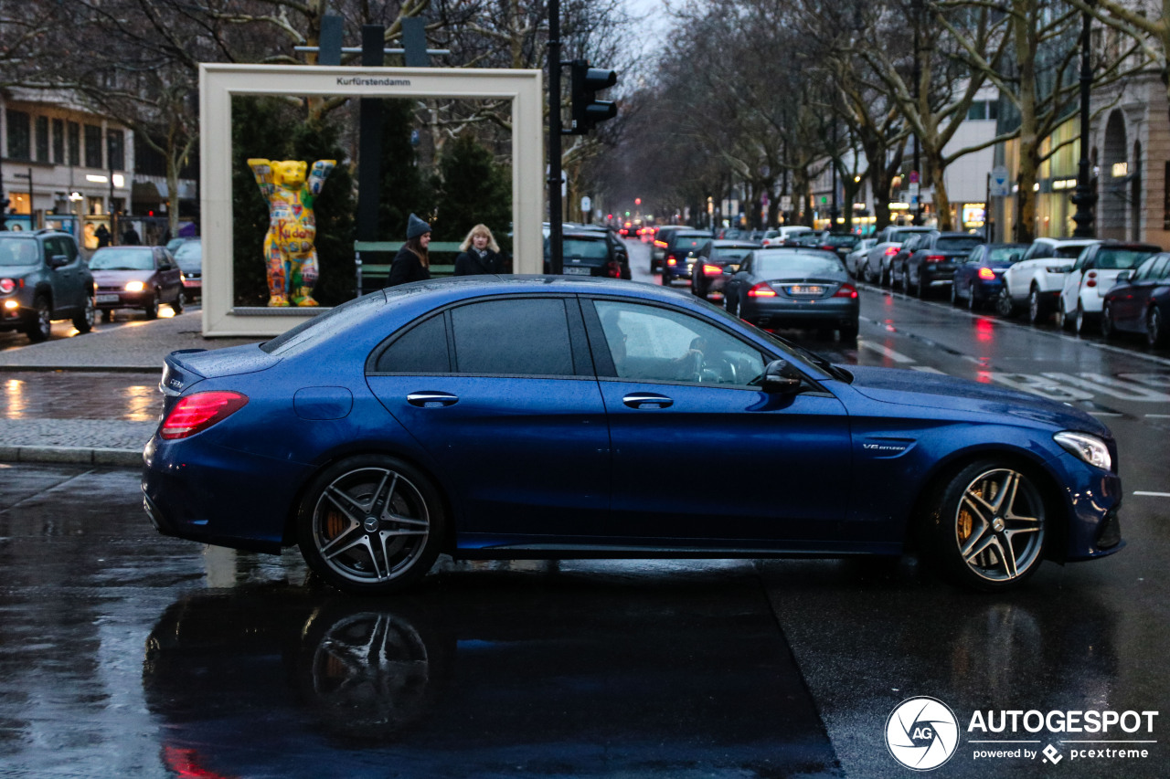 Mercedes-AMG C 63 S W205