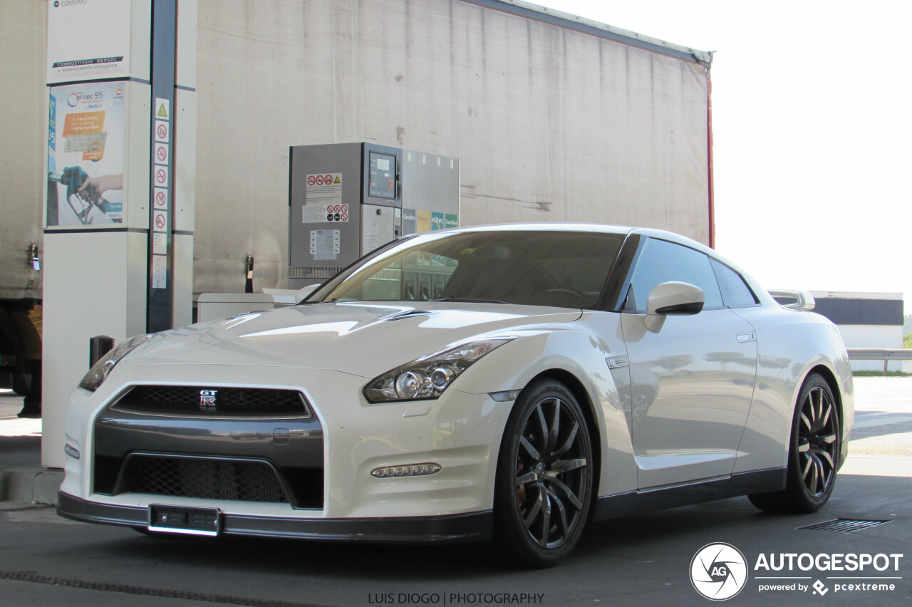 Nissan GT-R 2013