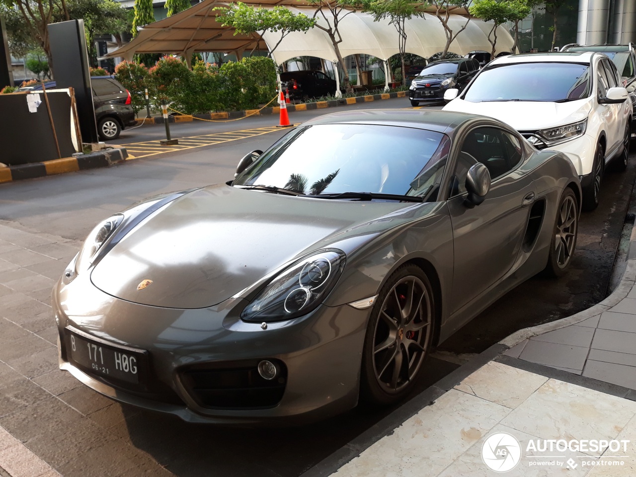 Porsche 981 Cayman S