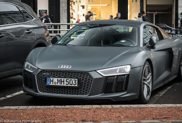 Audi R8 V10 Plus 2015