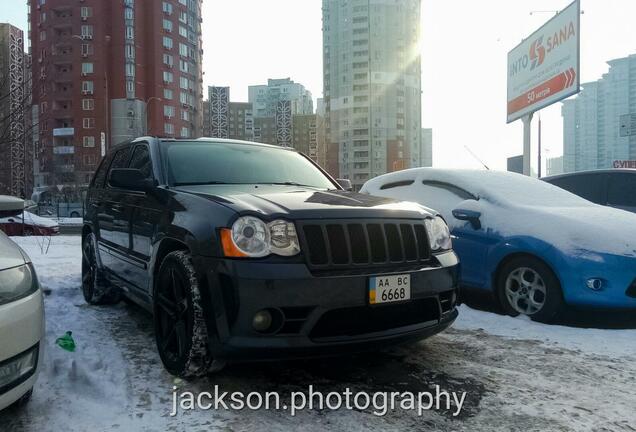 Jeep Grand Cherokee SRT-8 2005