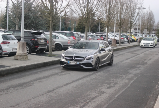 Mercedes-AMG A 45 W176 2015