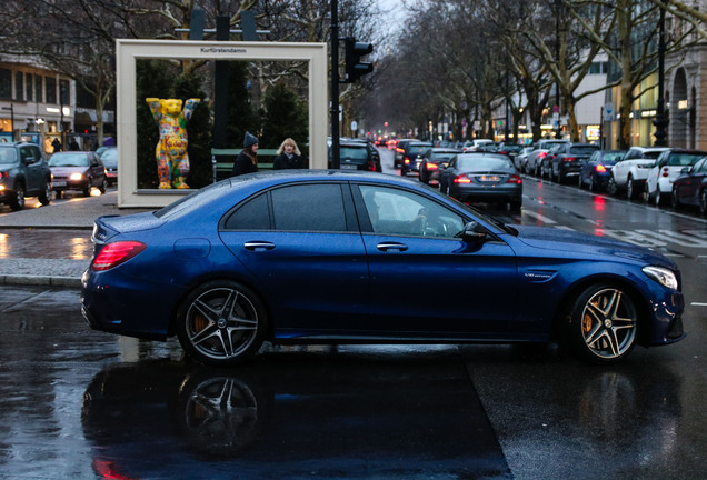 Mercedes-AMG C 63 S W205