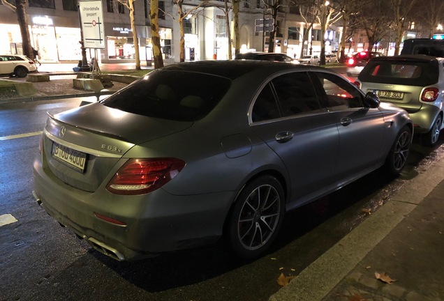 Mercedes-AMG E 63 S W213