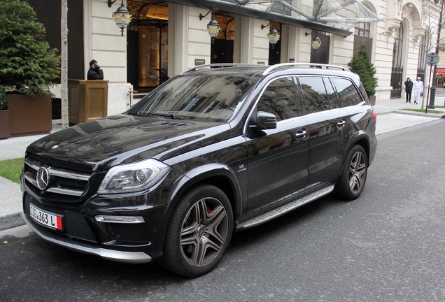 Mercedes-Benz GL 63 AMG X166