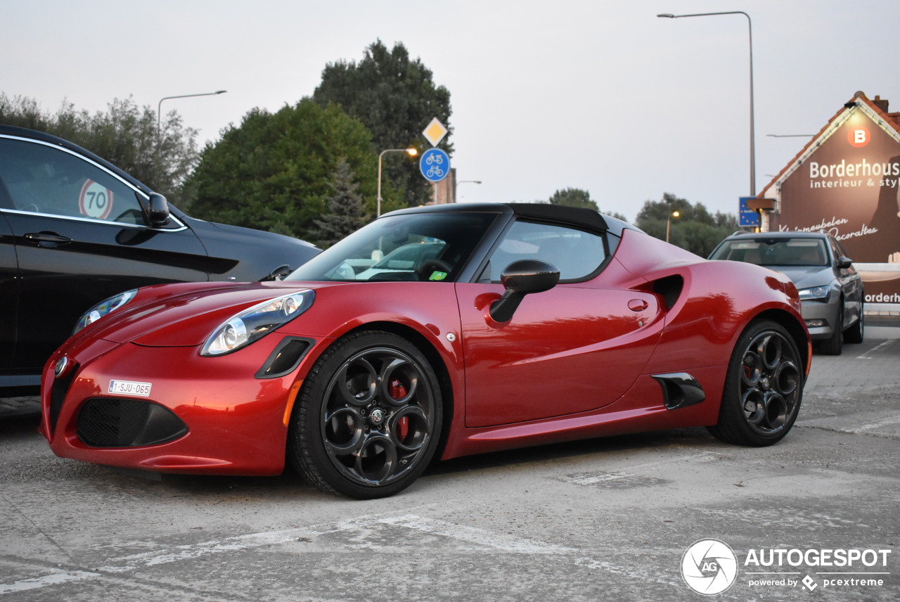 Alfa Romeo 4C Spider