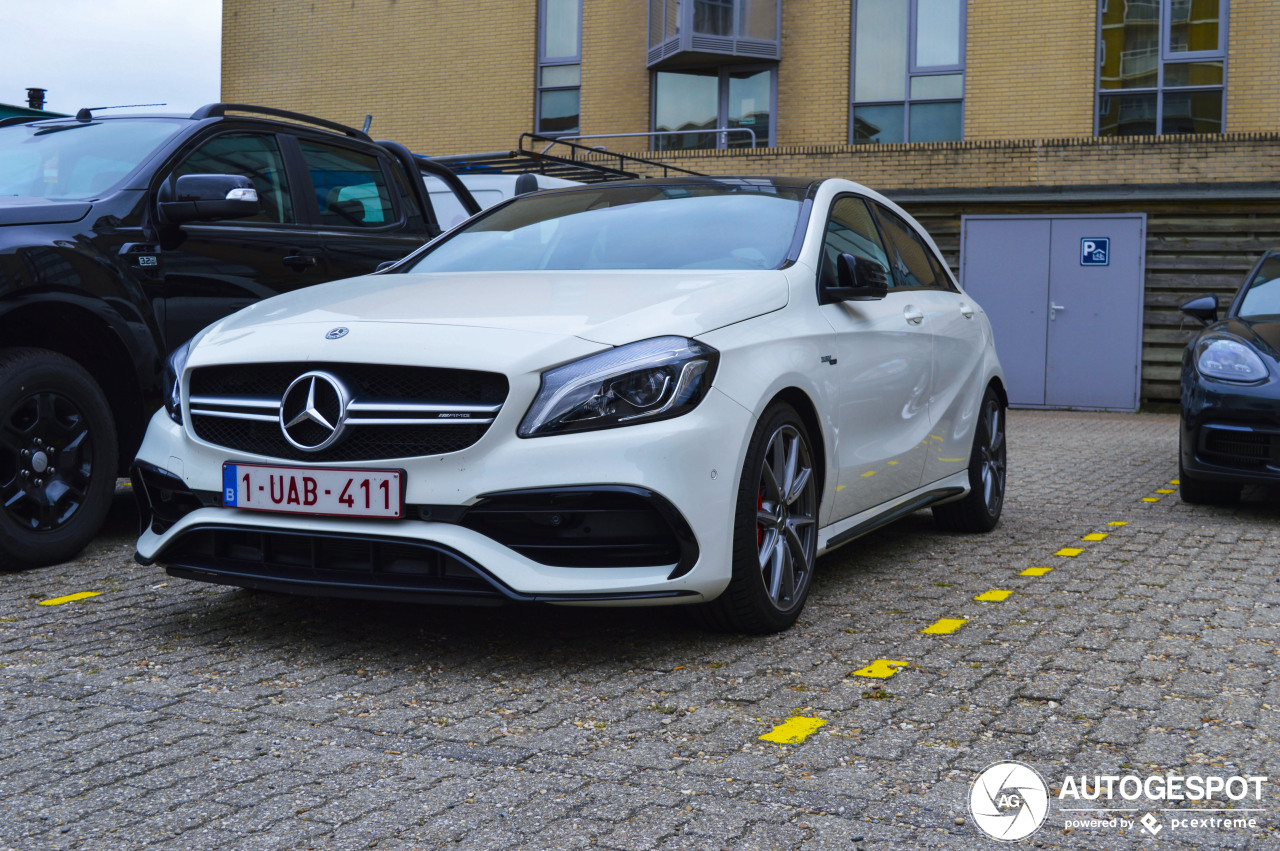 Mercedes-AMG A 45 W176 2015