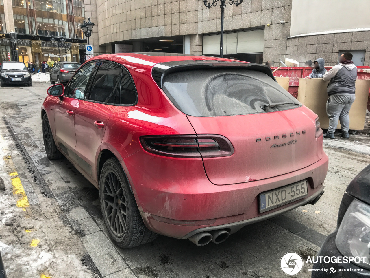 Porsche 95B Macan GTS