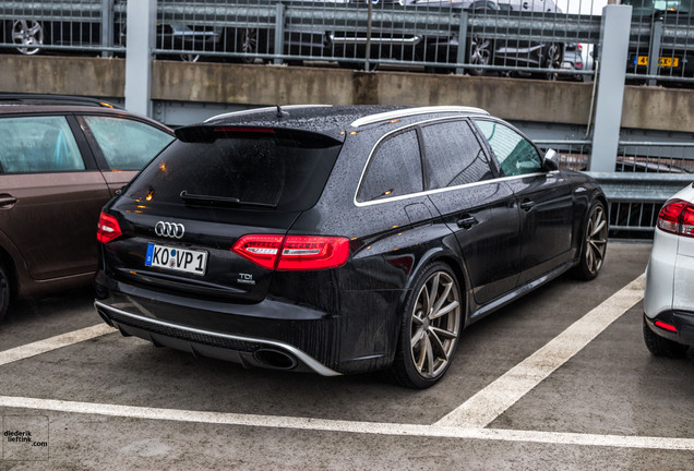 Audi RS4 Avant B8
