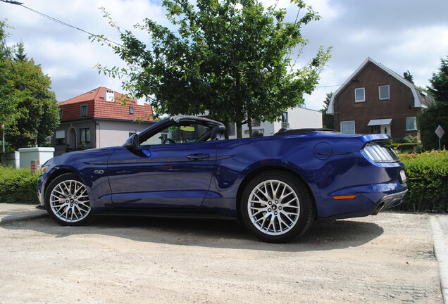 Ford Mustang GT Convertible 2015