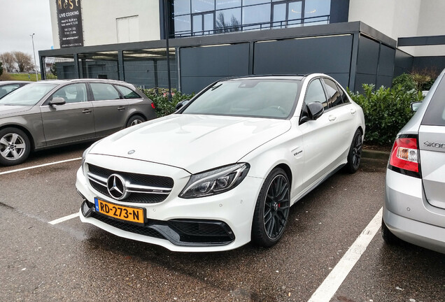 Mercedes-AMG C 63 S W205