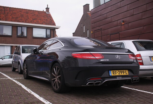 Mercedes-AMG S 63 Coupé C217