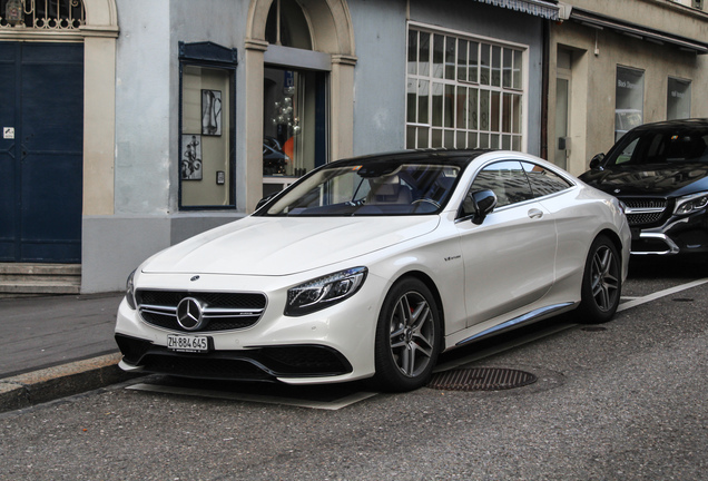 Mercedes-AMG S 63 Coupé C217