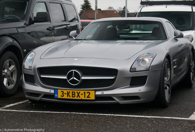 Mercedes-Benz SLS AMG