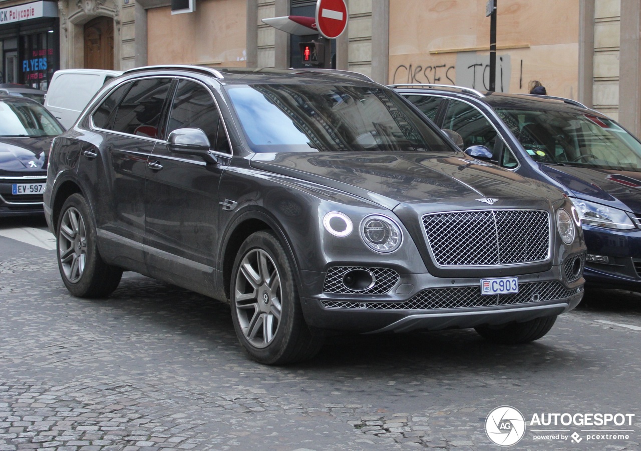 Bentley Bentayga V8