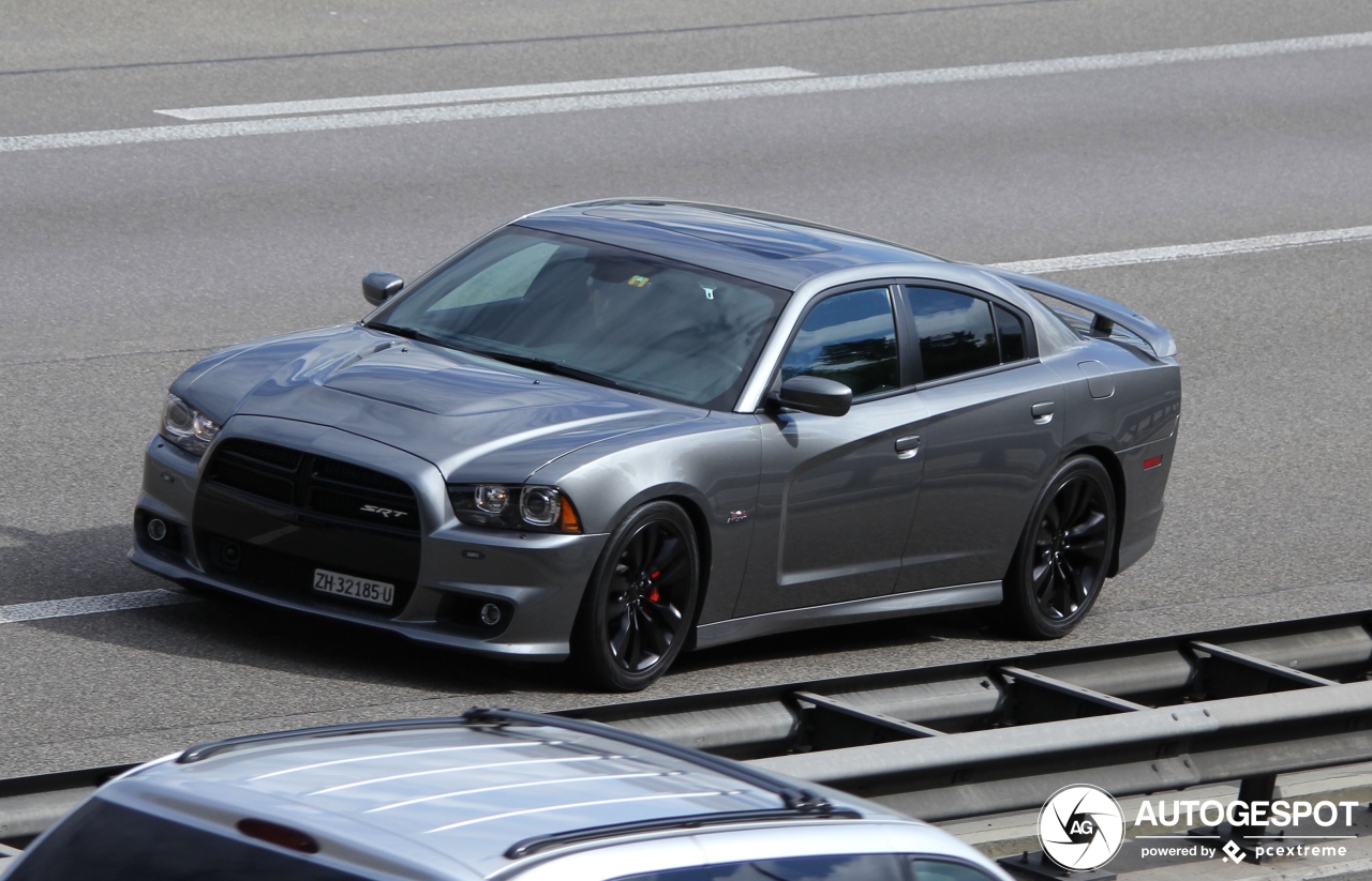 Dodge Charger SRT-8 2012