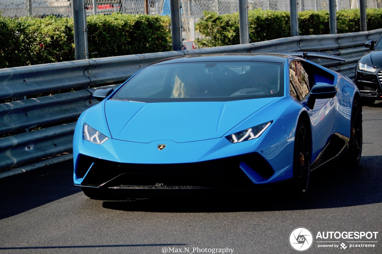 Lamborghini Huracán LP640-4 Performante