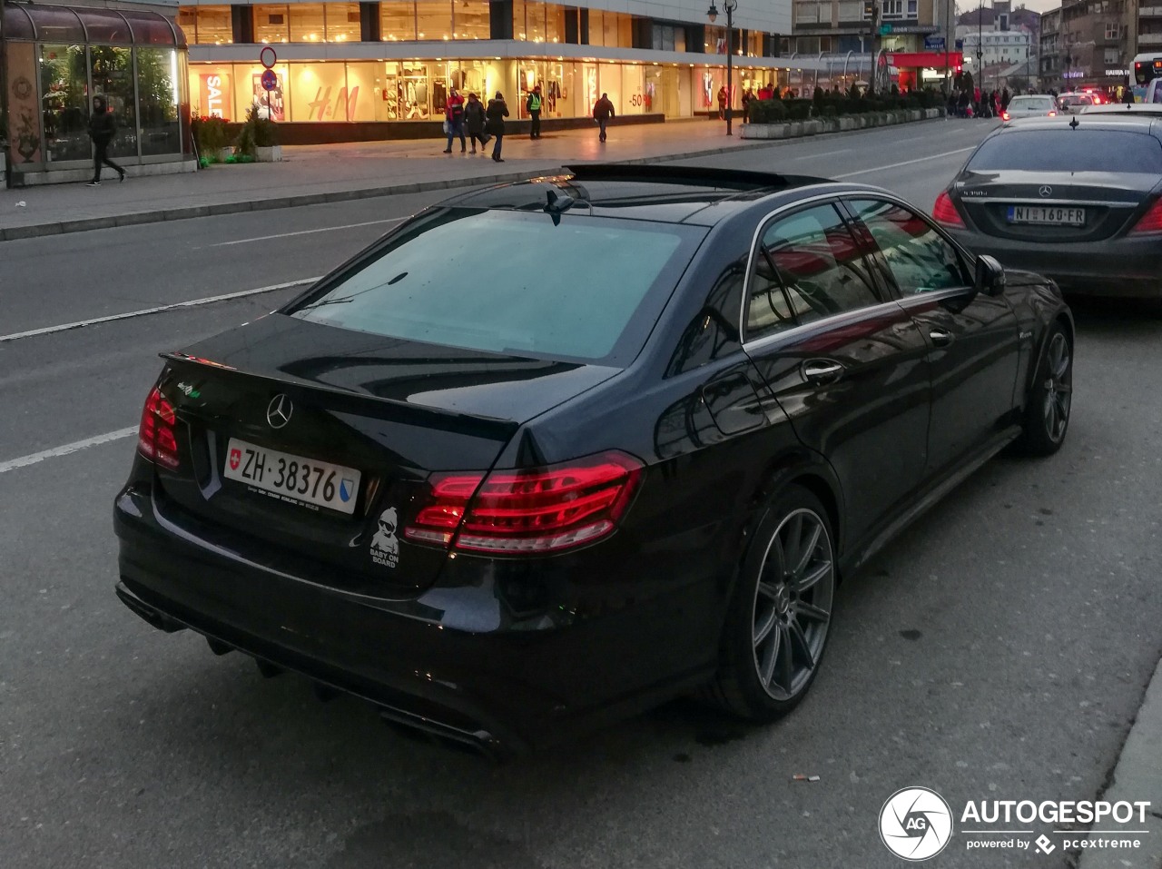 Mercedes-Benz E 63 AMG S W212