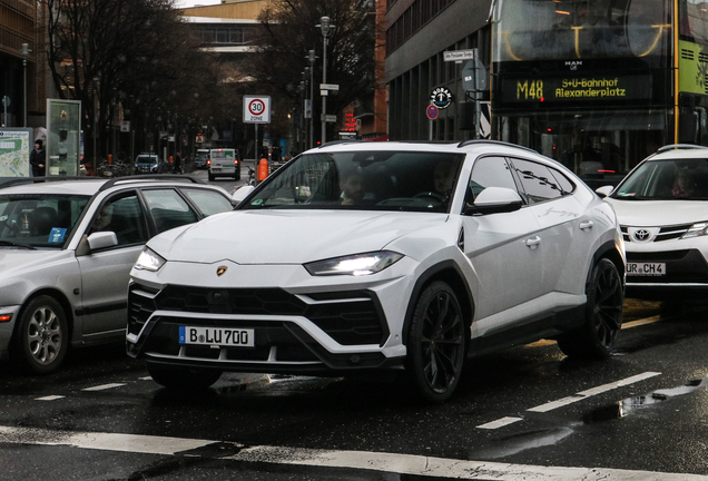 Lamborghini Urus