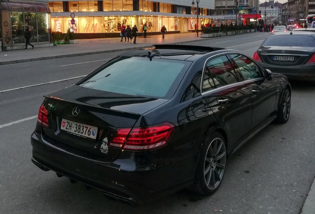 Mercedes-Benz E 63 AMG S W212