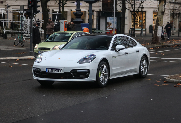 Porsche 971 Panamera Turbo S E-Hybrid