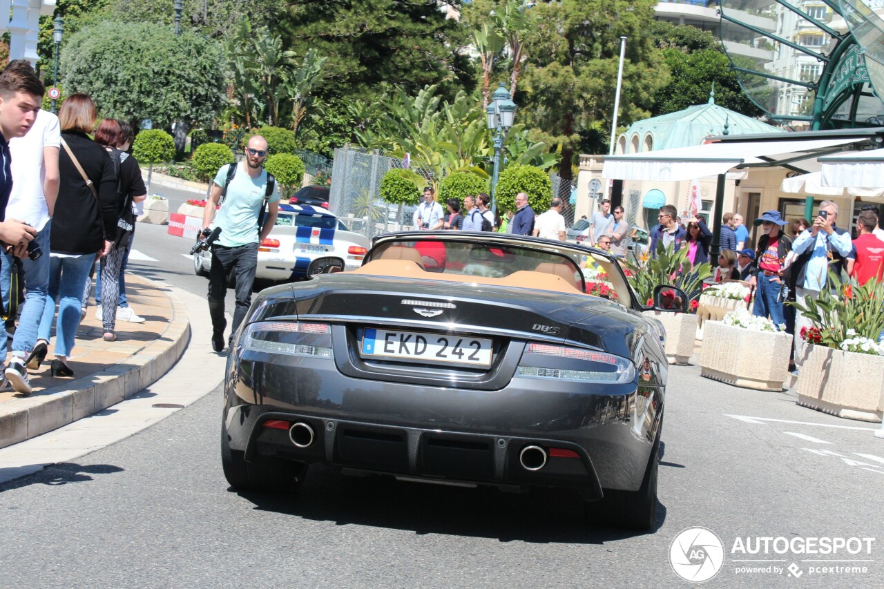 Aston Martin DBS Volante