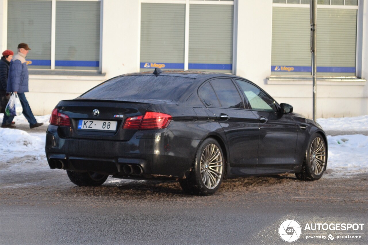 BMW M5 F10 2014