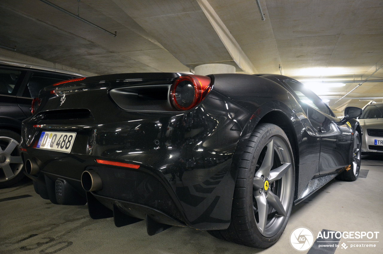 Ferrari 488 Spider