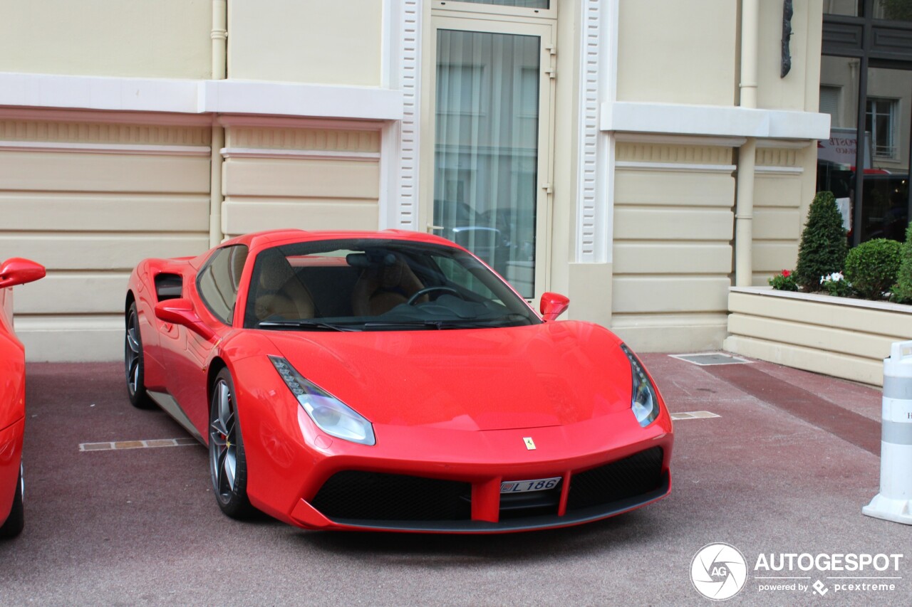 Ferrari 488 Spider