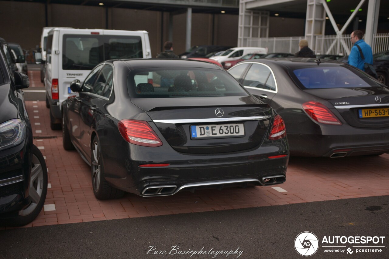 Mercedes-AMG E 63 S W213