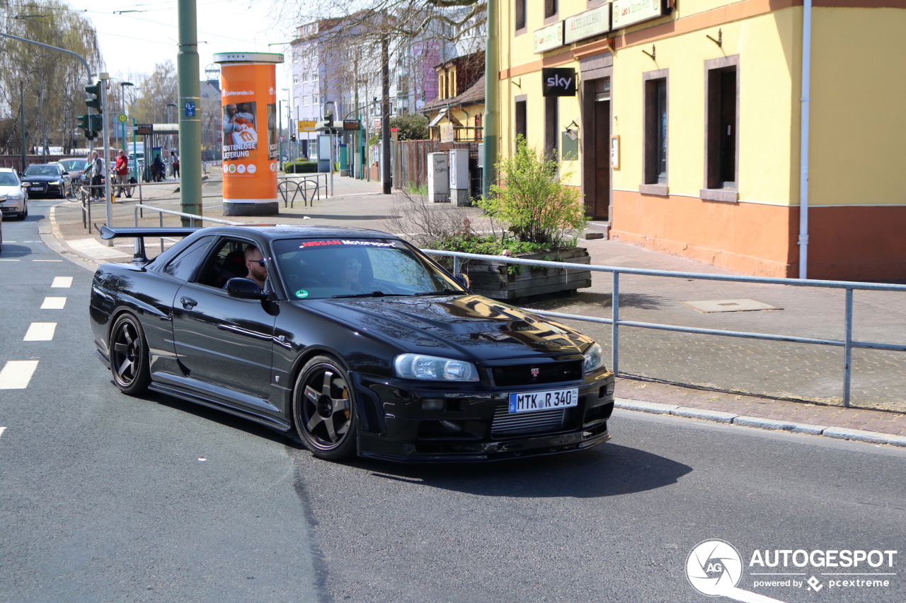 Nissan Skyline R34