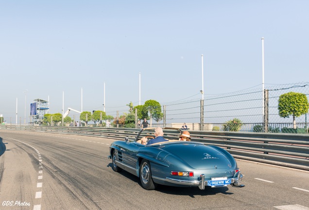 Mercedes-Benz 300SL Roadster