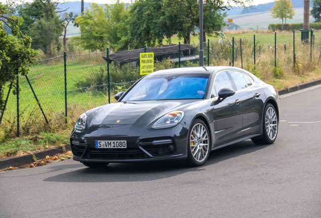 Porsche 971 Panamera Turbo