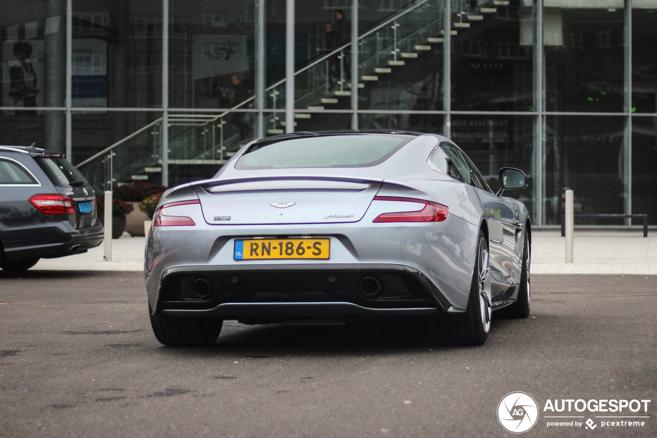 Aston Martin Vanquish 2013